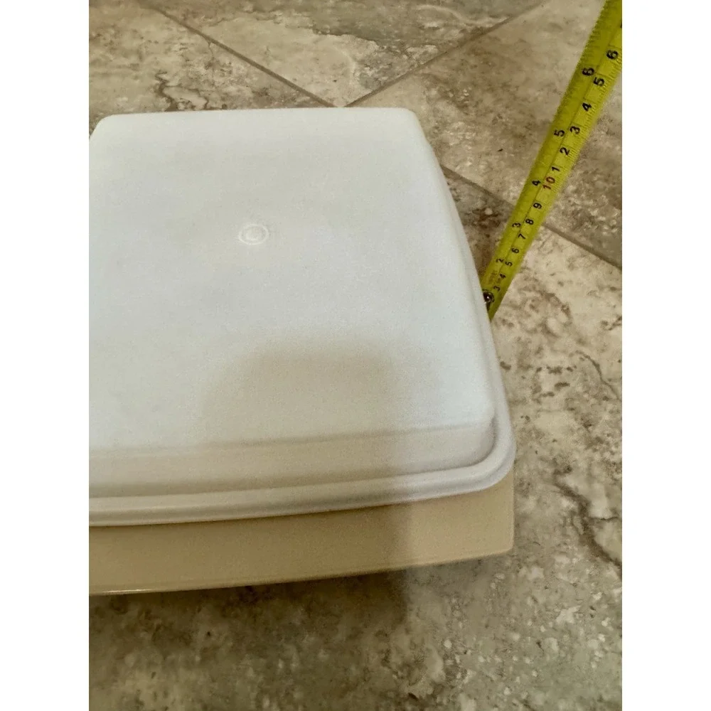 Vintage Beige Tupperware Deviled‎ Egg Keeper Carrier Tray No Inserts